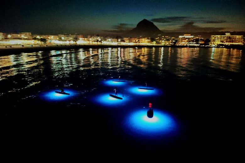 Paddle surf nocturno en Jávea