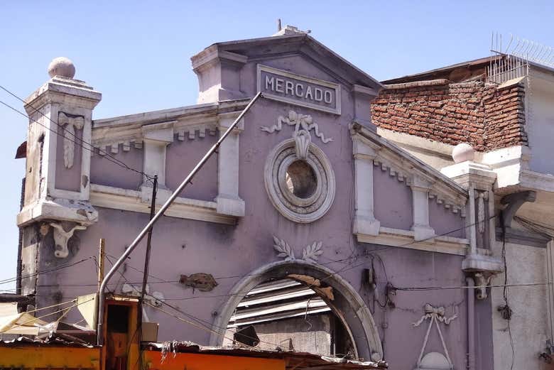 Tour por el Mercado de las Pulgas