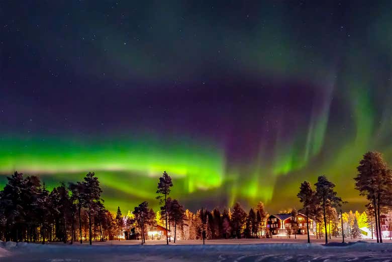Tour de la aurora boreal