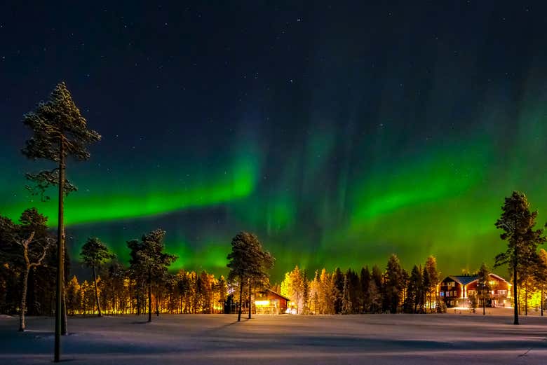 Tour de la aurora boreal