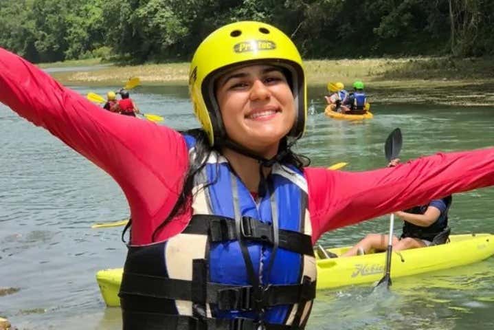 Tour en kayak por el río Yásica