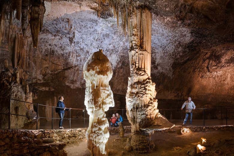 Excursión a la cueva Postojna y castillo de Predjama
