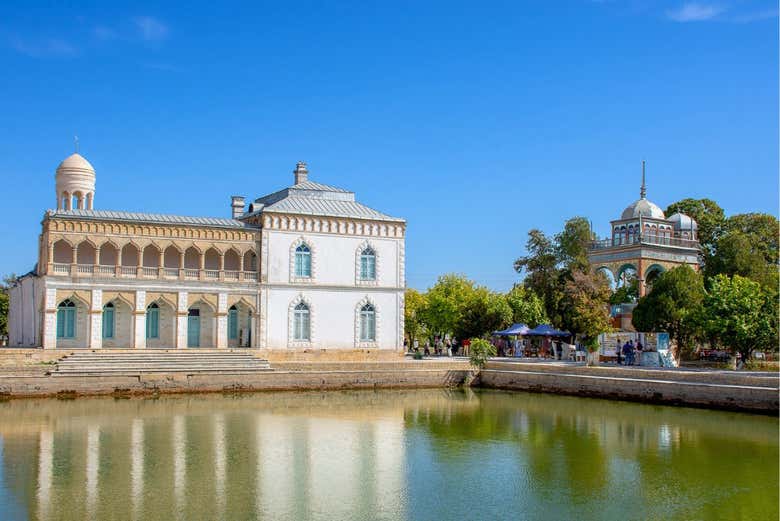 Tour privado por los alrededores de Bujará