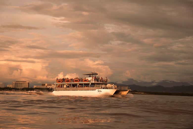 Crucero con cena y espectáculo - Galería 1