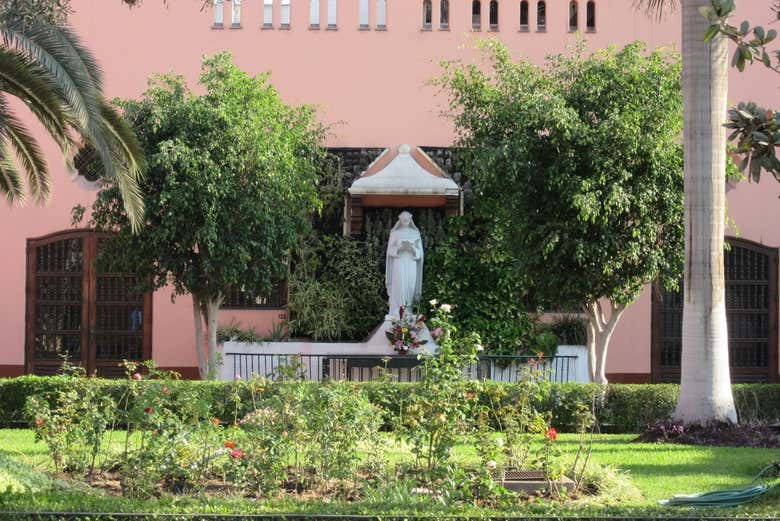 Tour por las iglesias de Lima