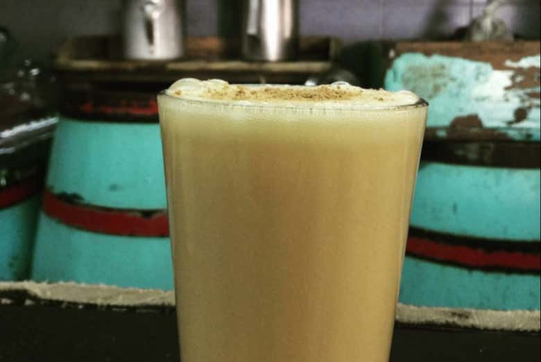 Tour del pulque, el tequila y el mezcal + Mercado de artesanía
