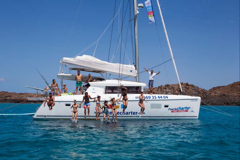Alquiler de barco con patrón en Corralejo