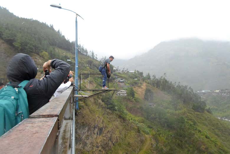 Puenting en Baños de Agua Santa