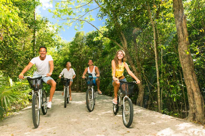 Excursión a Tulum y Xel-Há