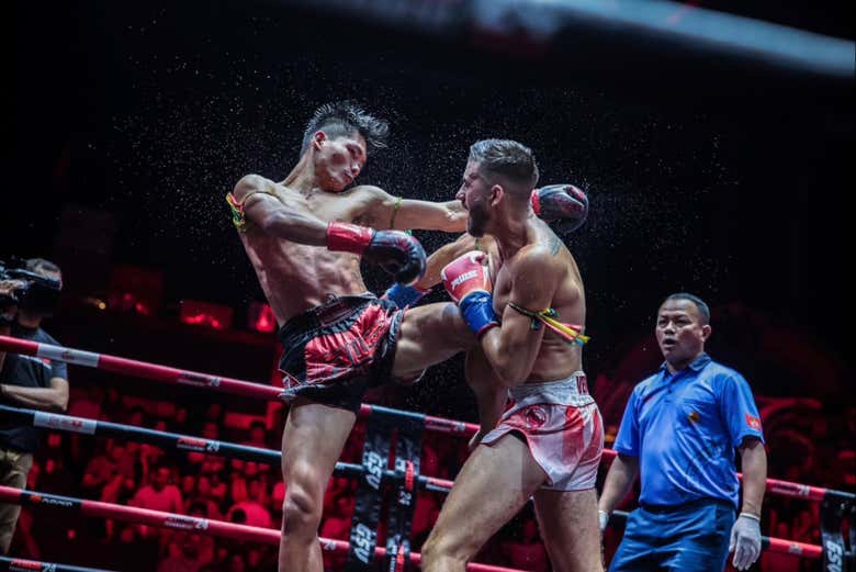 Espectáculo de Muay Thai Boxing