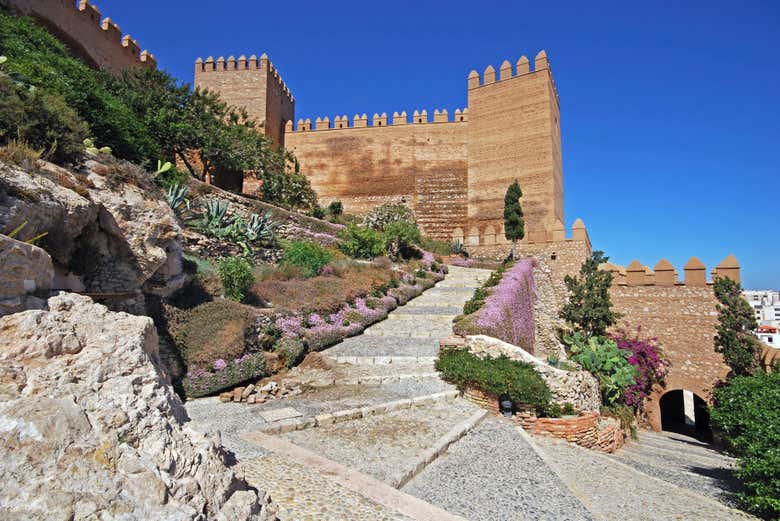 Free tour de los misterios y leyendas de Almería