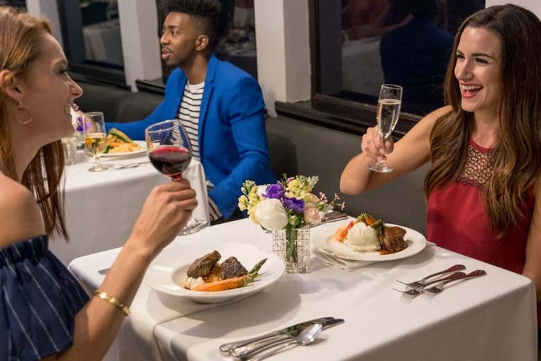 Crucero con comida o cena por Nueva York
