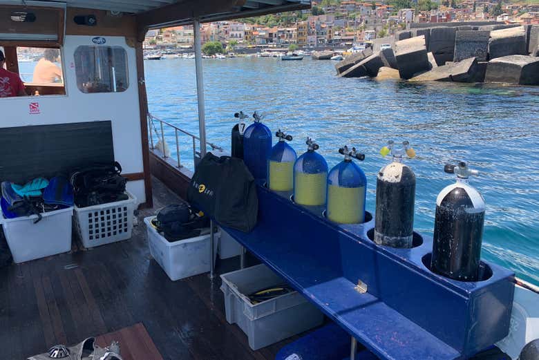 Buceo en Aci Castello