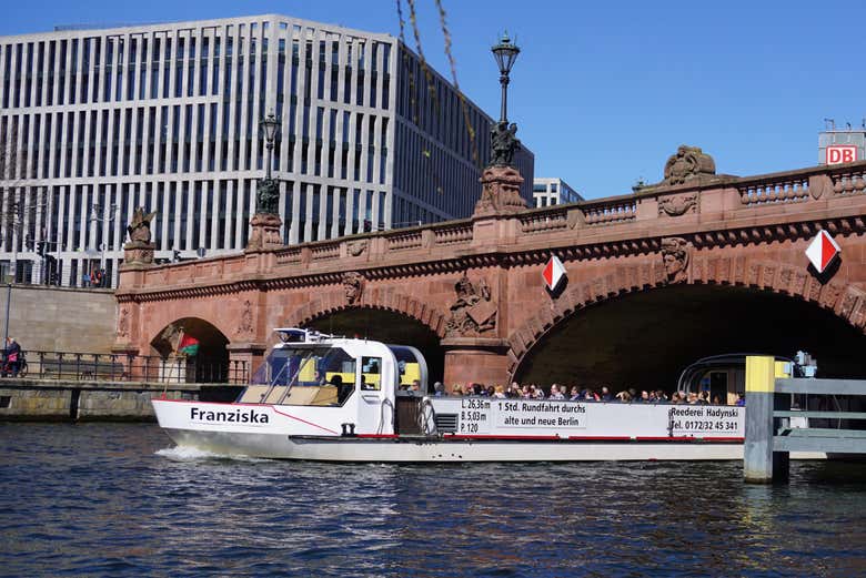 Paseo en barco por Berlín