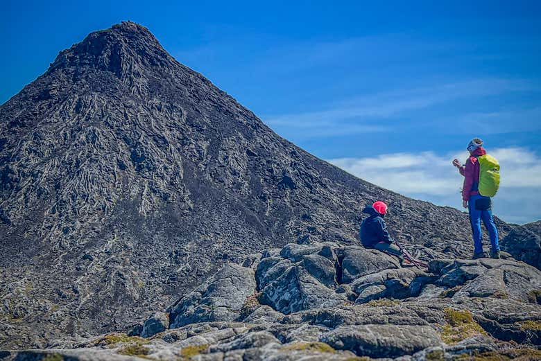 Trekking de ascenso a la Montaña del Pico