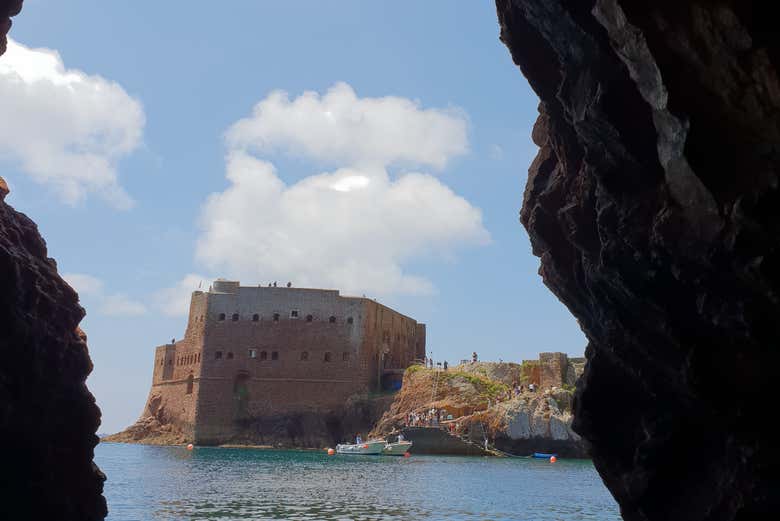 Excursión a las Islas Berlengas y sus cuevas
