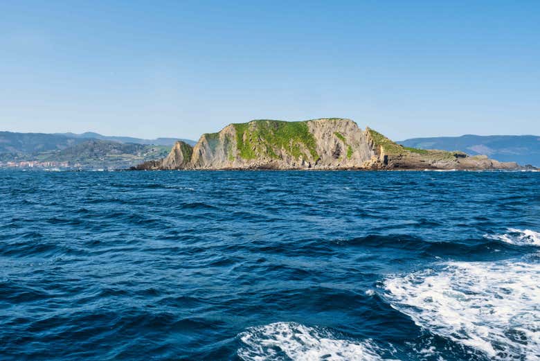 Paseo en barco por la costa de Urdaibai