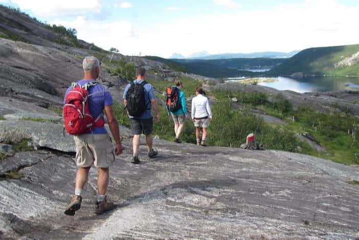 Trekking por el valle Åselidalen