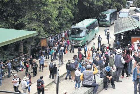 Autobús entre Machu Picchu y Aguas Calientes