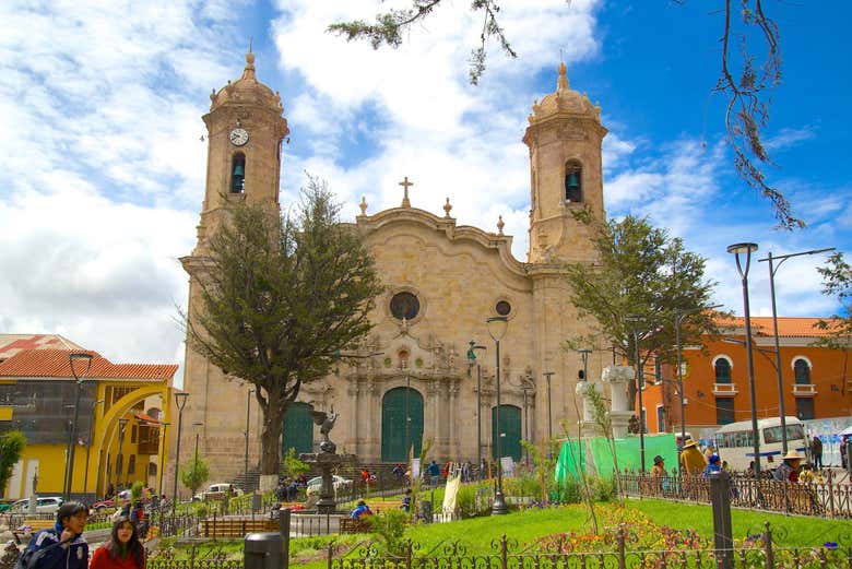 Tour panorámico por Potosí y sus minas + Museo Thuru