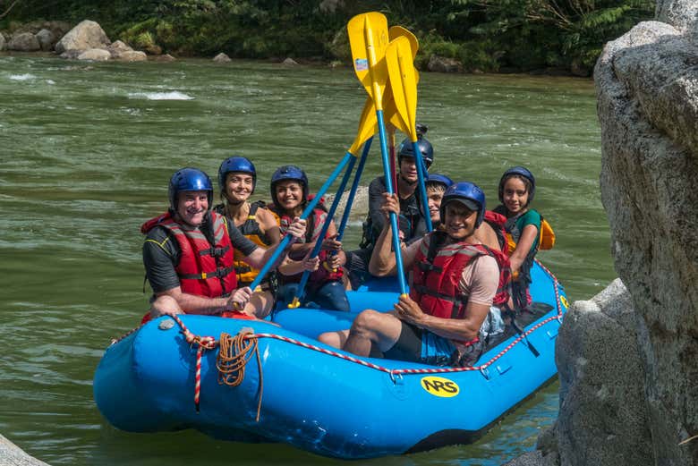 Rafting en el río Calderas