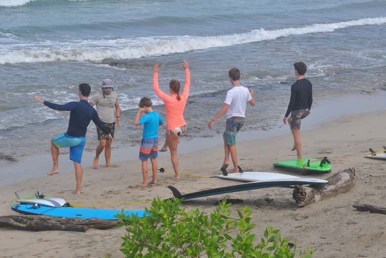 Curso de surf en Jacó