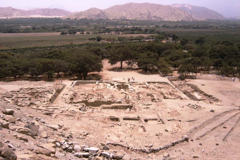 Excursión a Chankillo y Sechín