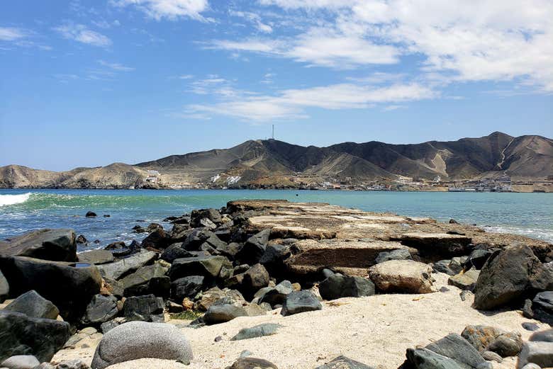 Puerto Casma, mirador Comandante Noel y playa Tortugas
