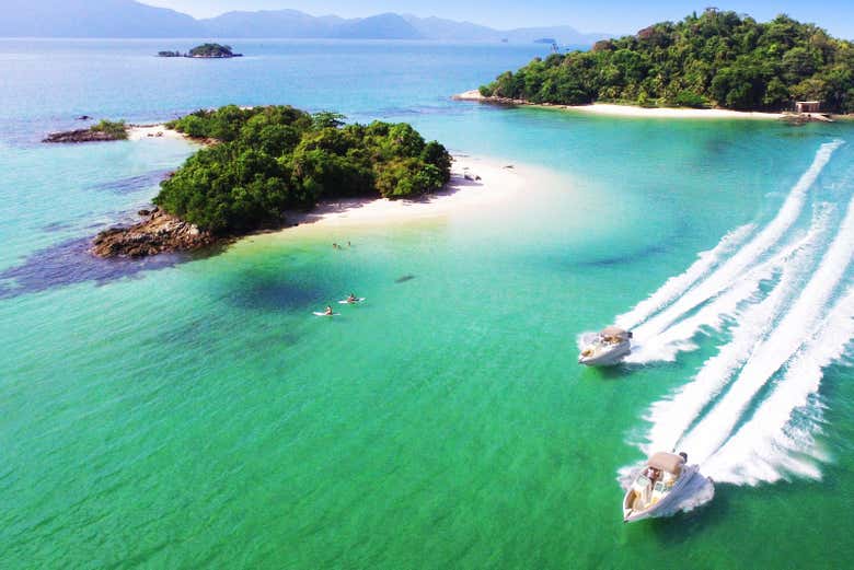 Paseo en barco privado por Angra dos Reis