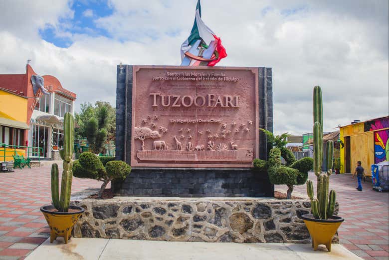 Excursión a Mundo Fútbol y Tuzoofari