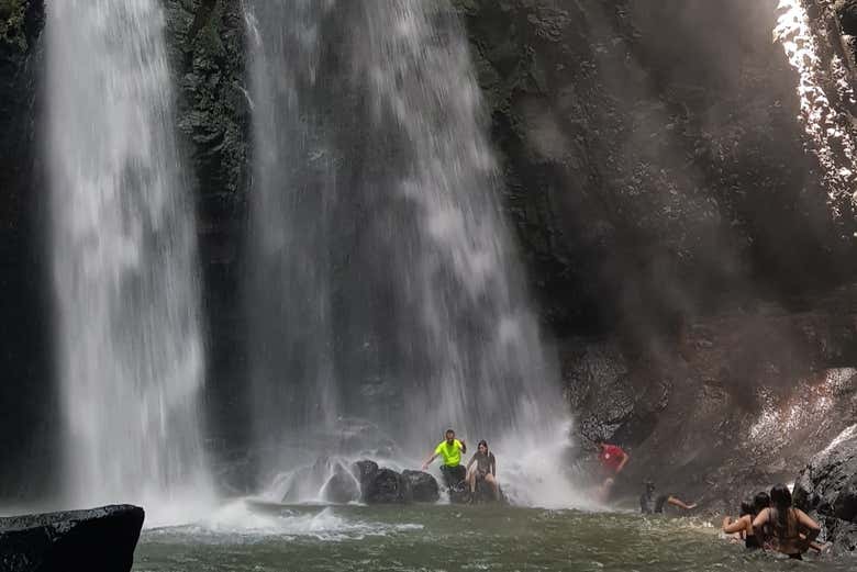 Senderismo por la cascada de Gavião Faiado