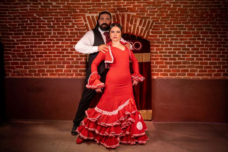 Espectáculo en la cueva histórica Essential Flamenco - Galería 1