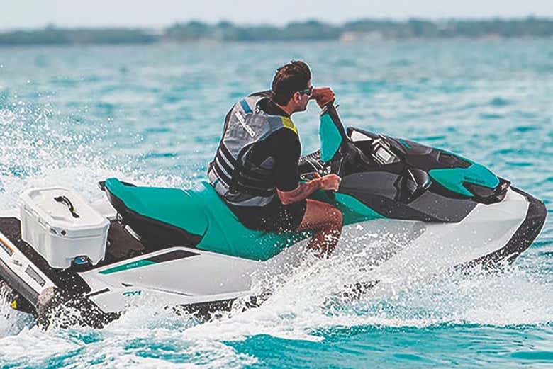 Tour en moto de agua por la bahía de Palma