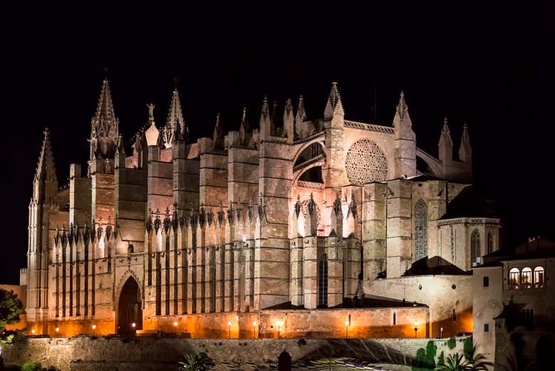 Free tour de los misterios y leyendas de Palma