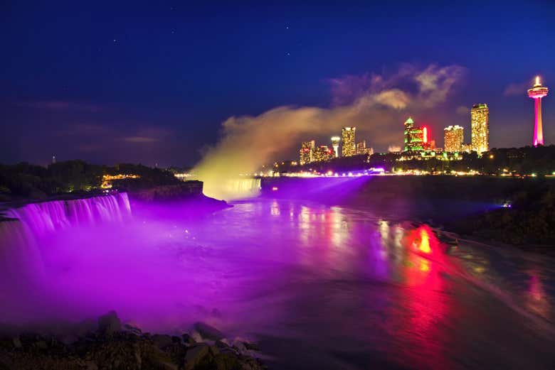 Tour nocturno por las Cataratas del Niágara