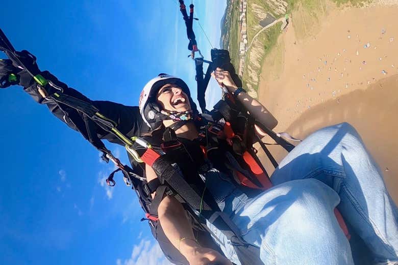 Vuelo en parapente por Sopelana