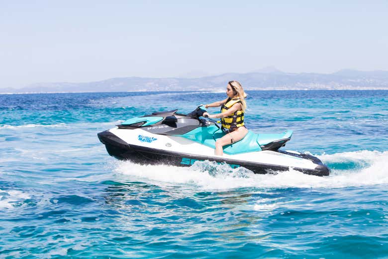 Tour en moto de agua por Cala Mondragó