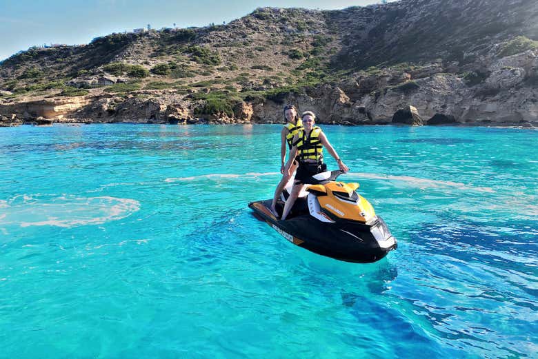 Tour en moto de agua por Cala d’Or