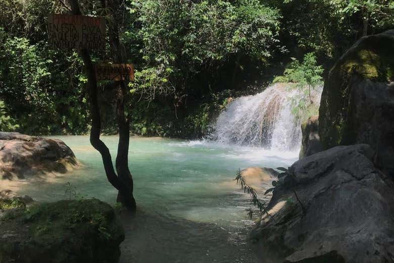 Excursión a las Pozas Azules de Atzala