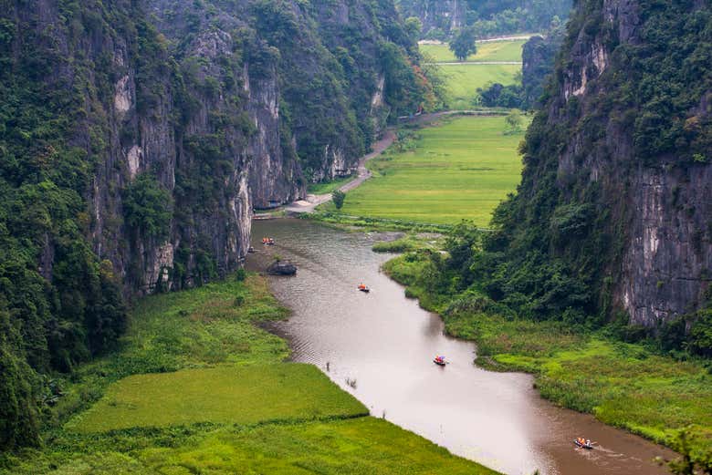 Excursión a Hoa Lu y Tam Coc