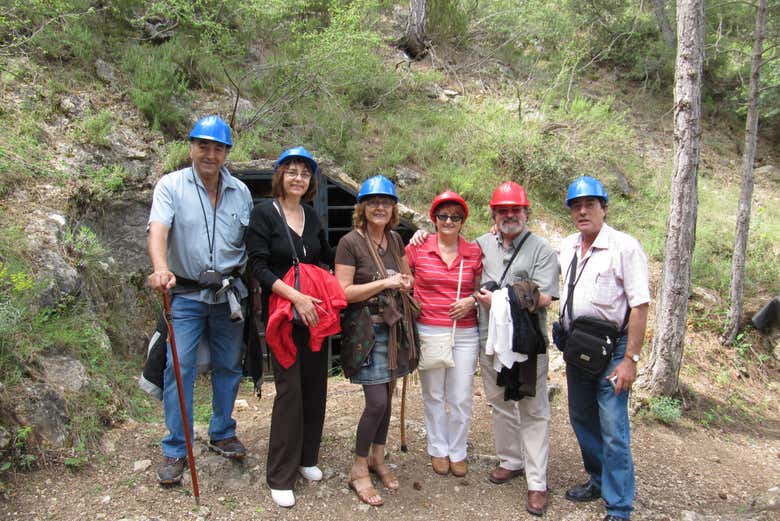 Visita guiada por la Cueva del Agua