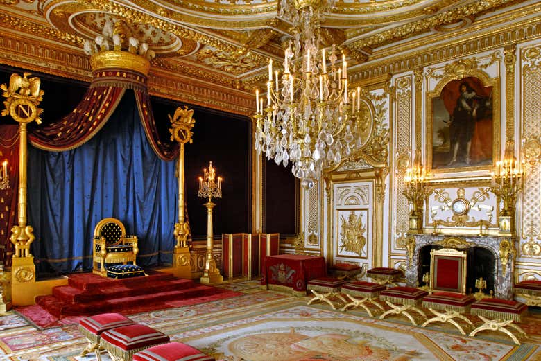 Entrada al Palacio de Fontainebleau