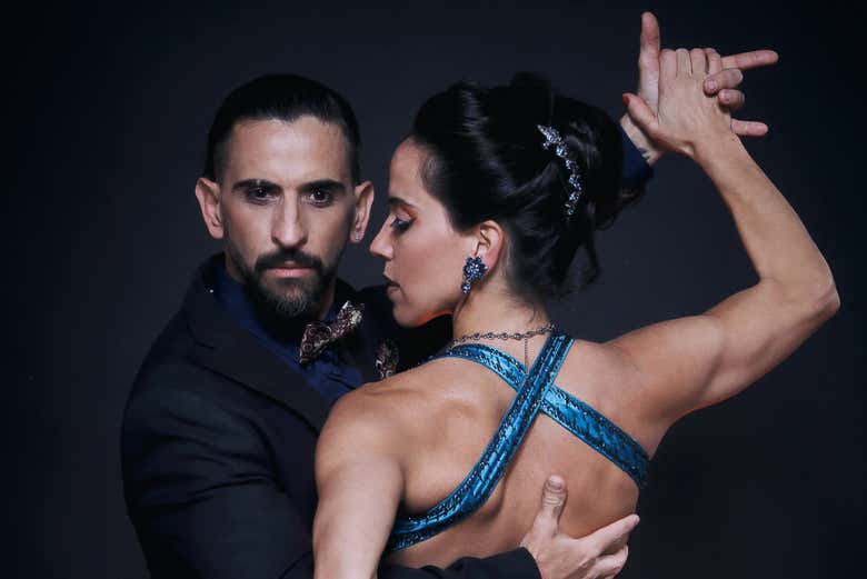 Espectáculo en Madero Tango con clase de tango