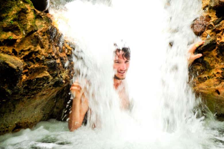 Senderismo por la cascada de Torre 47