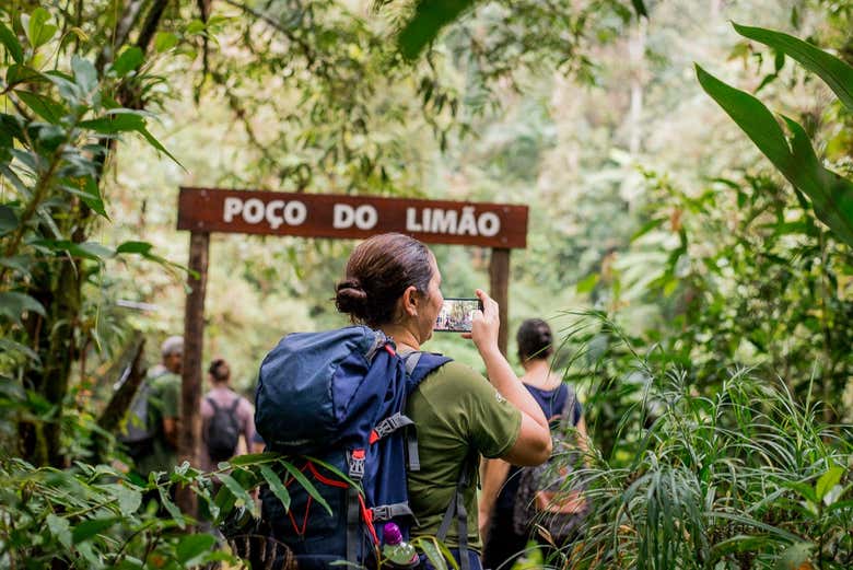 Senderismo hasta la cascada de Guaratuba