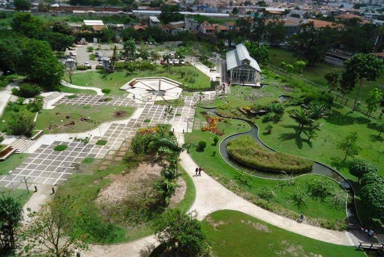 Tour por los parques amazónicos de Belén