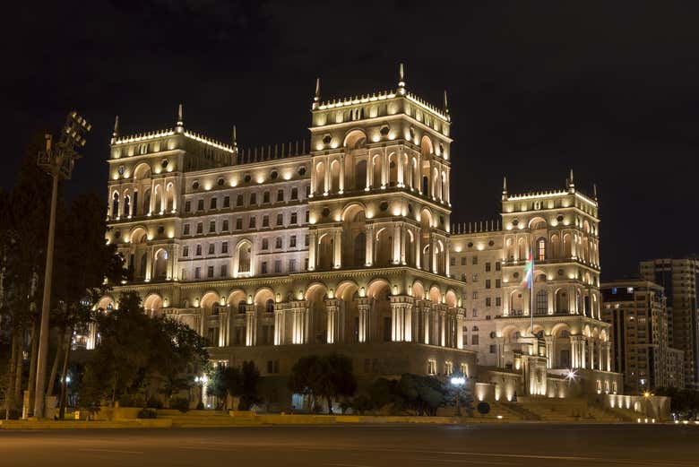 Tour nocturno por Bakú