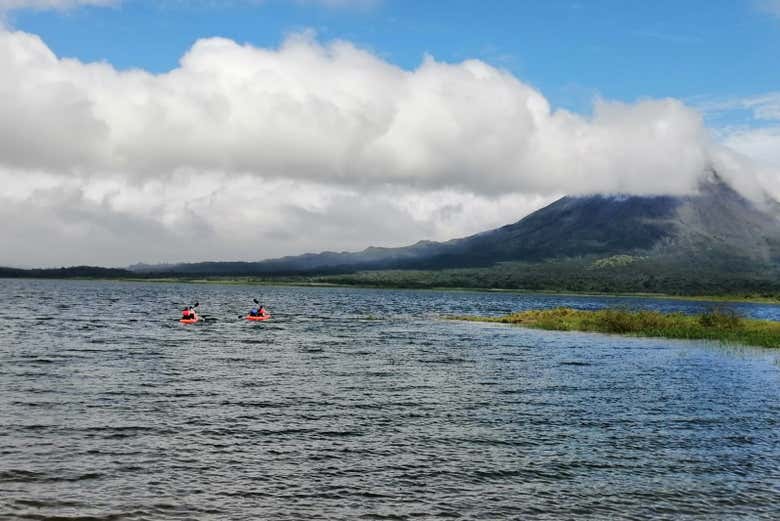 Traslado a Monteverde + Barco por el lago Arenal