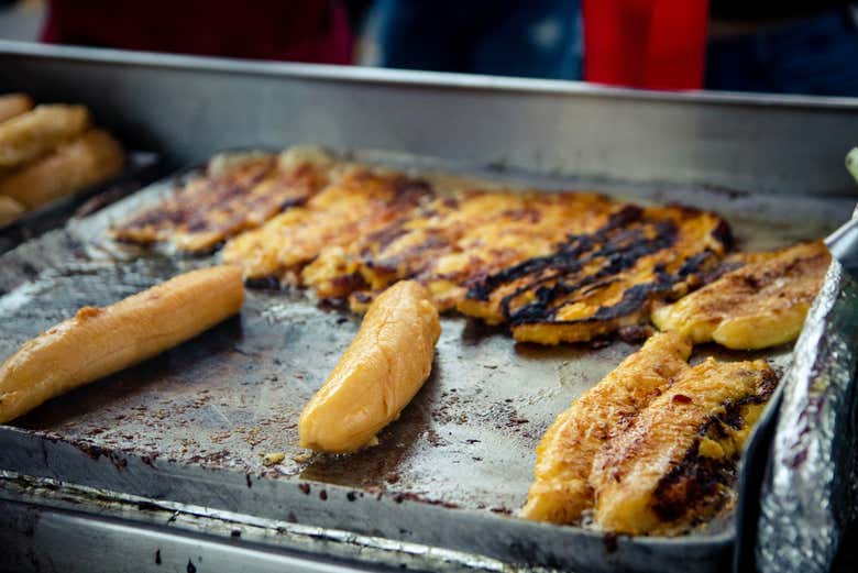 Tour de comida callejera por Medellín