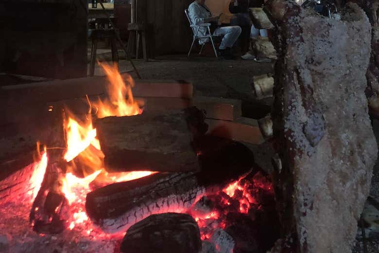 Cena gaucha con música en directo